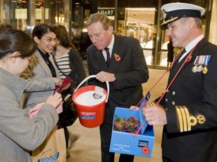 Poppy Collector