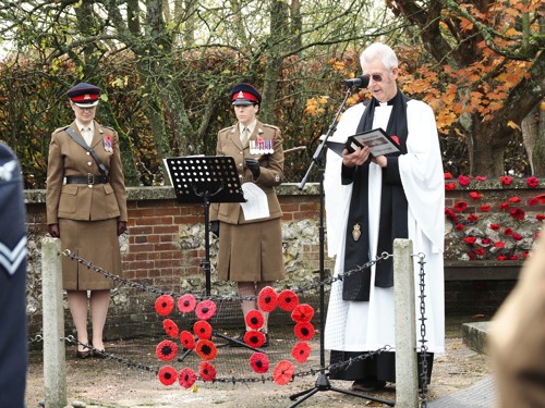 Sutton Scotney Remembrance Parade 2025