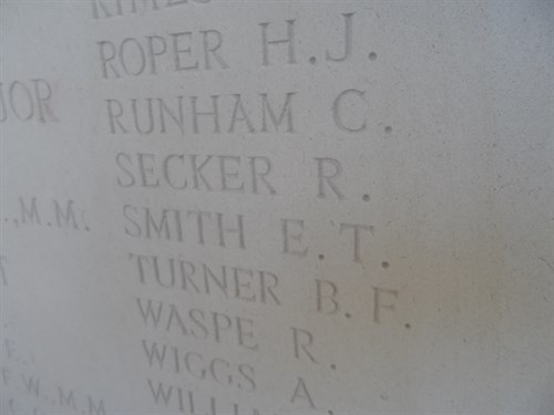 34 R Secker At Arras Mem